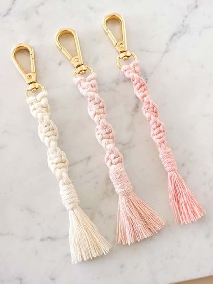 Spiral Macrame Keychain | Personalized Boho Favors | Christmas Gift | Bulk Wedding or Baby Shower | Set 0f 3