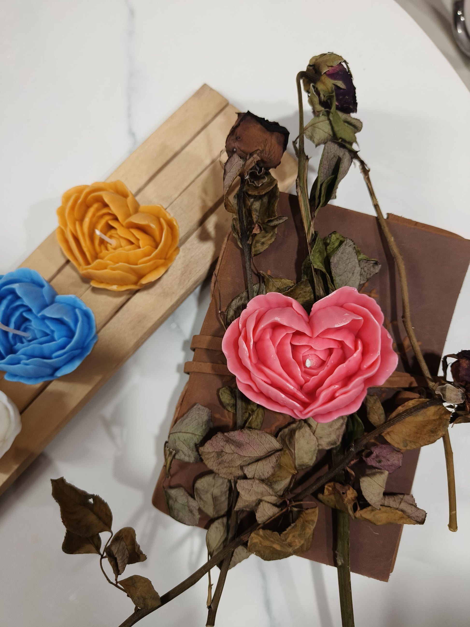 Scented Rose Heart Candle | 100% Soy | Set of 3 - Navam