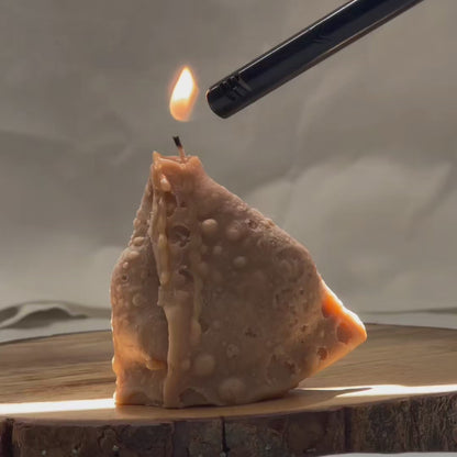 Samosa Candle – The Perfect Fusion of Scent and Comfort | NAV-CT-010